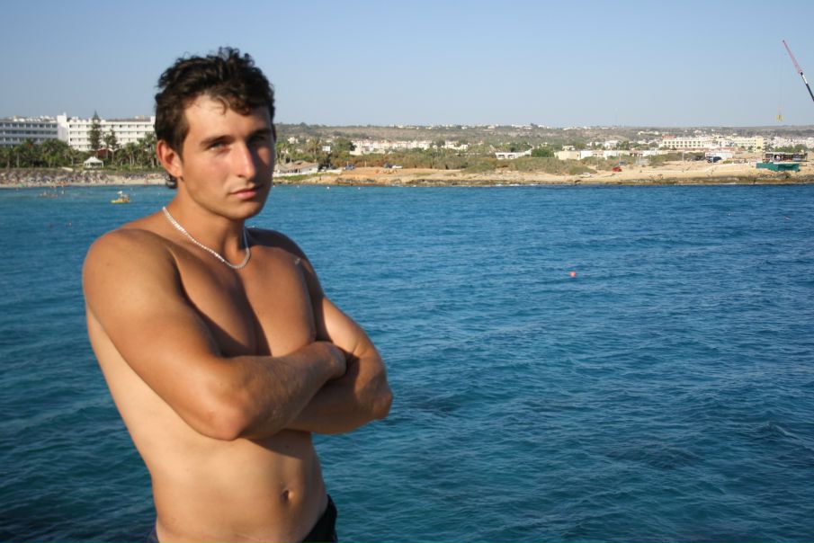 №8, Илья Пономарев, 39 лет, Санкт-Петербург №8, Илья Пономарев, 39 лет, Санкт-Петербург