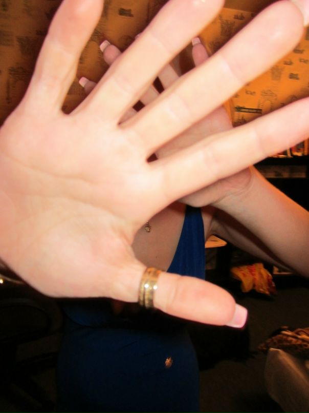 Ксюнечка @---\/ фотография #1